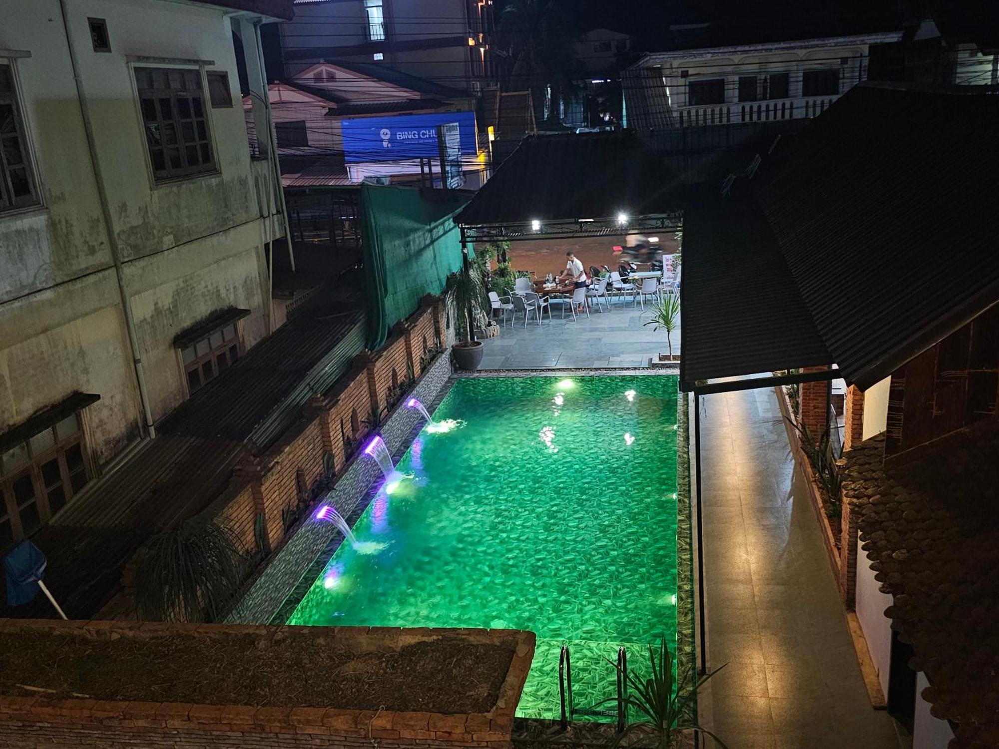 Win Hotel Vang Vieng Eksteriør billede