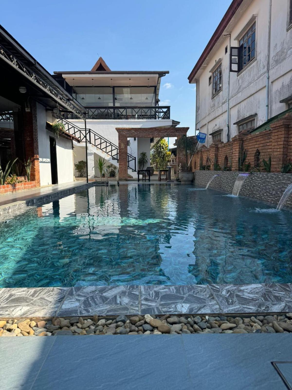 Win Hotel Vang Vieng Eksteriør billede