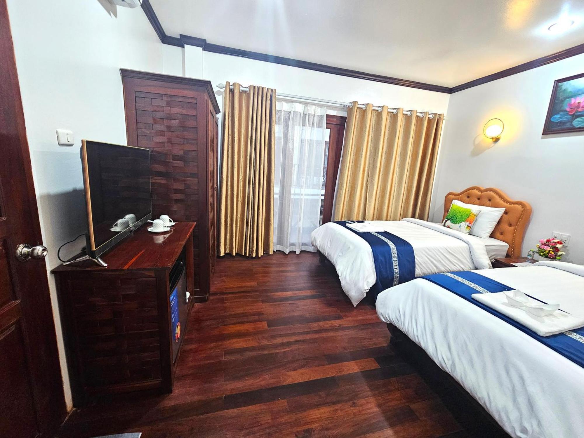 Win Hotel Vang Vieng Eksteriør billede