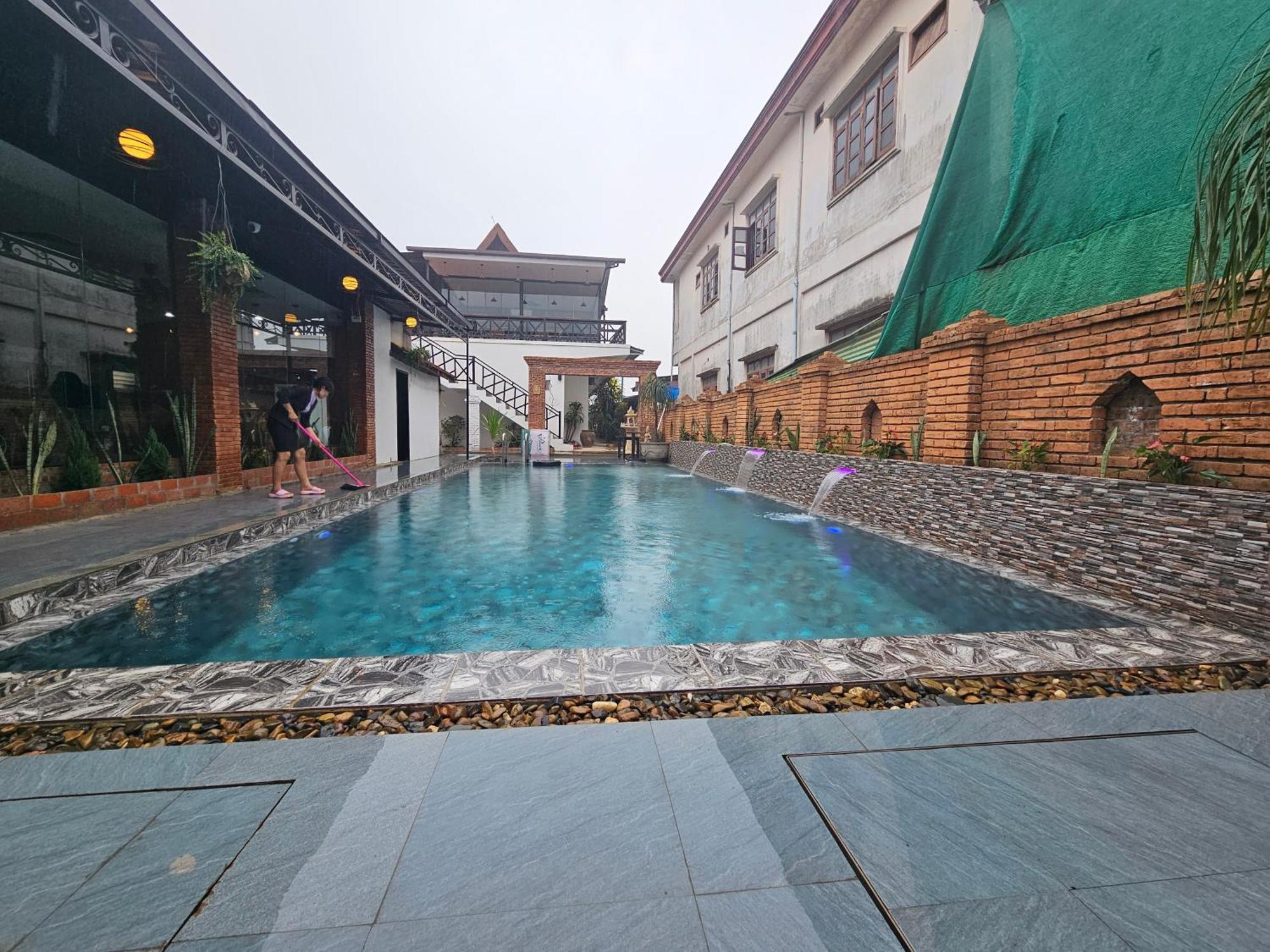 Win Hotel Vang Vieng Eksteriør billede